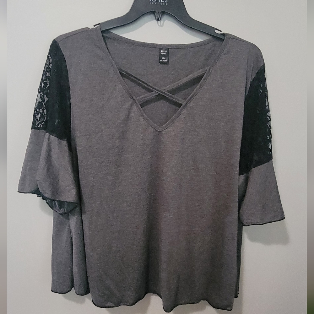 Women's Gray Lace Sleeve Top